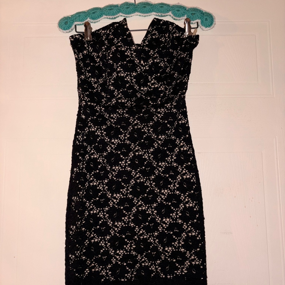 Classic Black Strapless Lace Sheath Dress